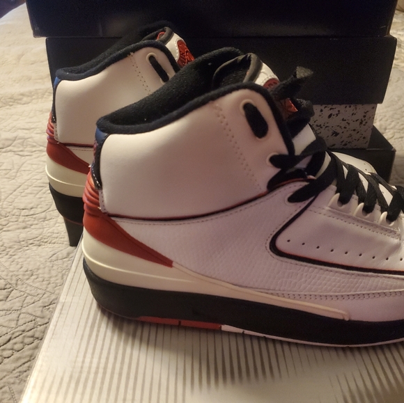 Retro 2 (2004) - Picture 3 of 7